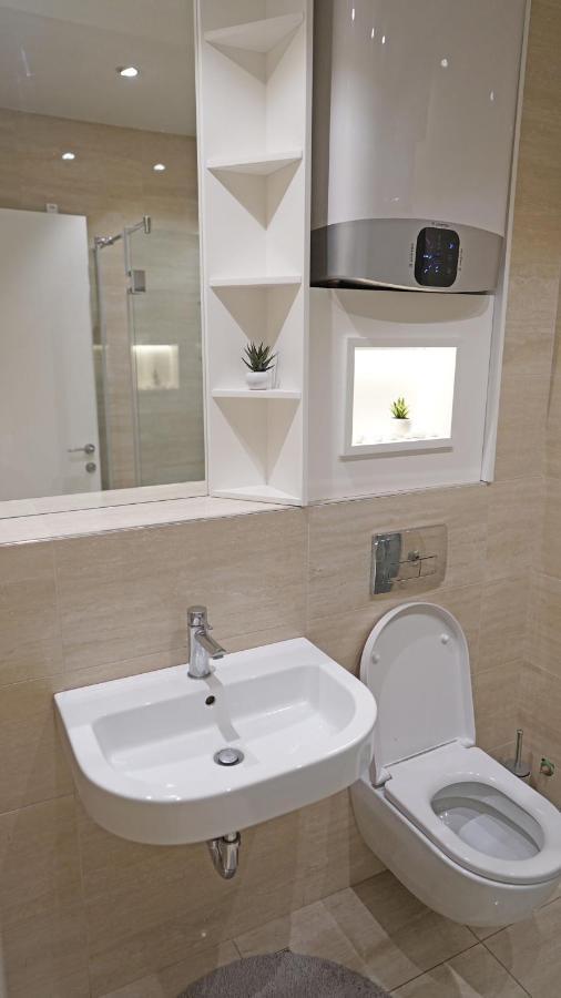Captain'S Apartment เบลเกรด ภายนอก รูปภาพ